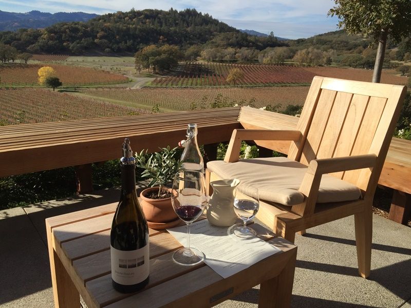 ナパ＆ソノマバレー ワイナリーツアー ワインに精通した日本語ガイドが