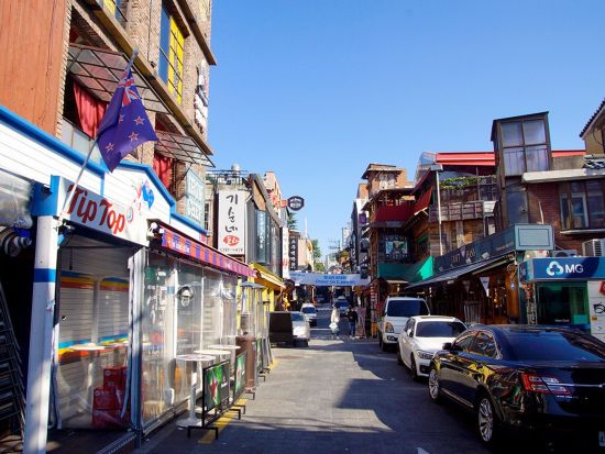 「愛の不時着」＋「梨泰院クラス」2大人気ドラマのソウル郊外＆市内ロケ地巡りツアー＜終日／ホテル送迎付／日本語ガイド／昼食付＞