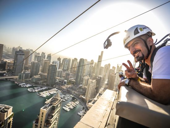 ドバイ  X LINE（エックス・ライン）世界最長の都市型ジップライン　GoProで撮影した写真＆動画付き ＜ドバイ・マリーナ・モール＞