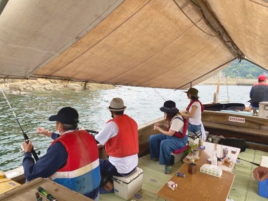 遊漁船・遊覧船岡崎丸 (2)