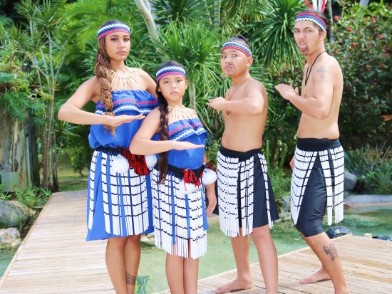 南の島のコスチューム＆ココナッツ体験☆南の島のカルチャーに触れよう！＜ランチ付きプランあり／送迎付き＞by フィッシュアイマリンパーク