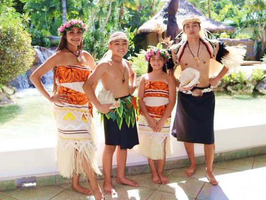 Costume & Coconut Experience 13