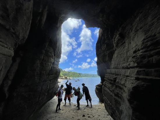 イダの浜シーカヤックツアー　1日1組限定！シュノーケリングも楽しめるプライベートツアー＜貸切／お弁当付／写真データ付／上原港または西表島内ホテル無料送迎＞