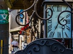 pixta_78377110_M
