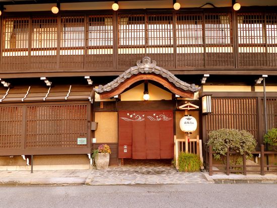 P1210279.JPG旅館外観JPG