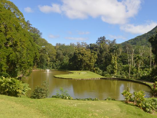 ロイヤルハワイアン・ゴルフクラブ　ゴルフ場予約 ＜送迎付き＞