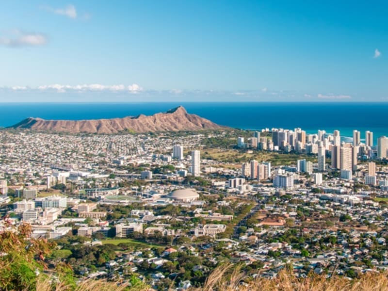 Hawaii_Oahu_shutterstock_1466764628