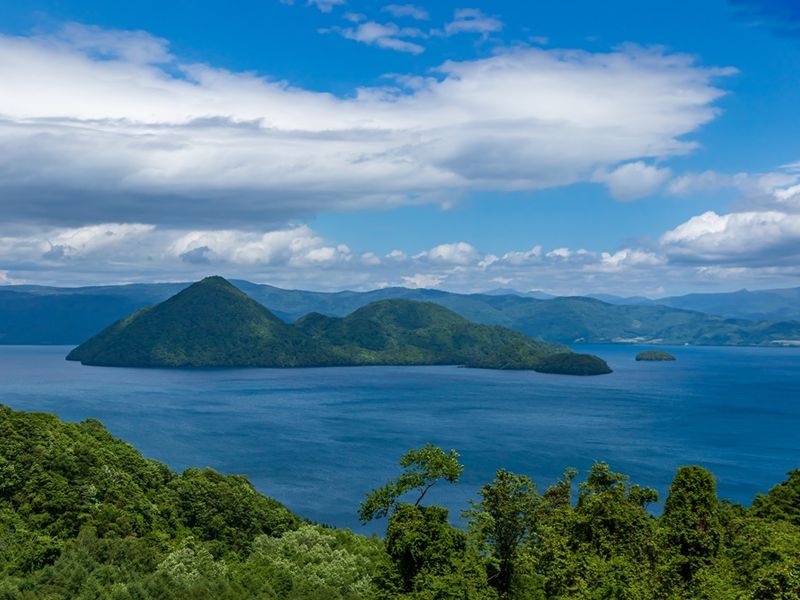 Japan_Hokkaido_Lake Toya_photo_ac