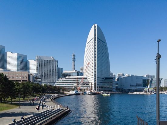 Japan_Kanagawa_Yokohama_Port_shutterstock_1623682315