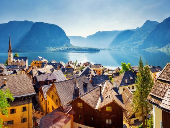 世界遺産ハルシュタット＆湖水地方　日帰り観光ツアー ＜英語ガイド／ザルツブルク発＞