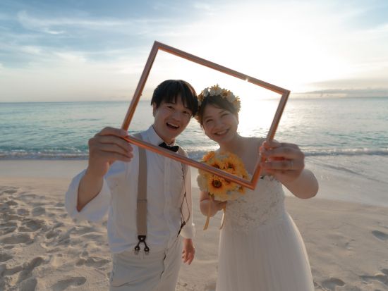 ウエディングフォトツアー　17ENDや渡口の浜、ジャングルなどご希望の場所で撮影！ブーケレンタル付き♪＜50カット／宮古島＞