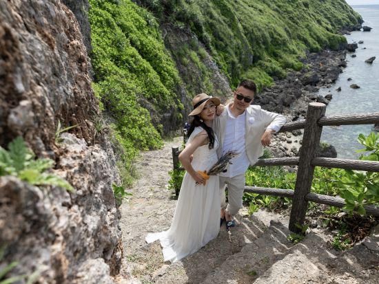 ウエディングフォトツアー　17ENDや渡口の浜、ジャングルなどご希望の場所で撮影！ブーケレンタル付き♪＜50カット／宮古島＞