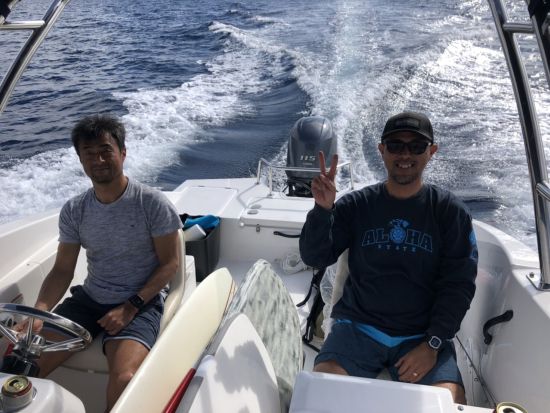 貸切プライベート・クルーズ 　西海岸または慶良間の海をのんびりプライベートクルージング！＜1～6名／2時間／3.5時間・5時間／宜野湾発＞