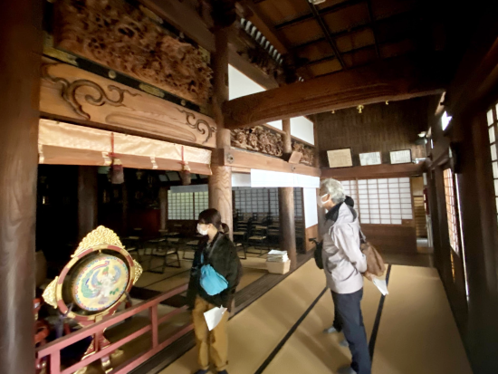 新潟県十日町ウォーキングツアー　かつての京都西陣織と並ぶ絹織物の一大生産地の町＆日本有数の豪雪地帯の町を学び旅＜2時間／午前・午後／JR十日町駅発着＞