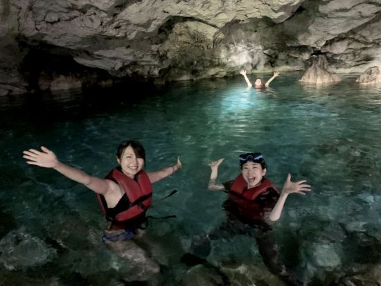 神秘の洞窟パガットケーブトレッキングツアー ジャングルの大自然とグアム東海岸の絶景を満喫！＜日本語ガイド／昼食付／送迎付／貸切プランあり＞