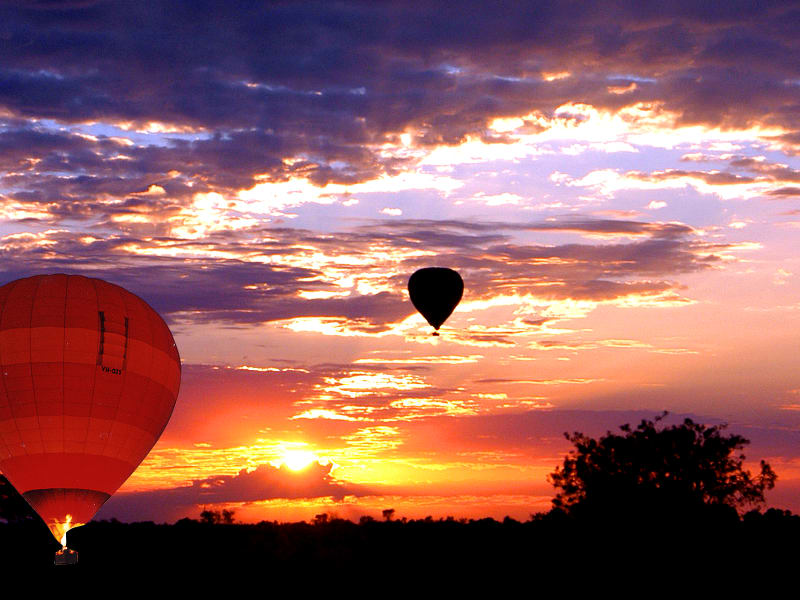 Outback Ballooning Image Horizontal