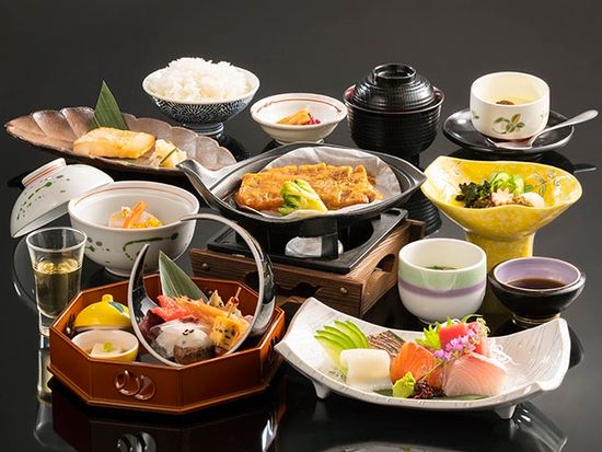 img_hamanako_wanwan_dinner_735_480