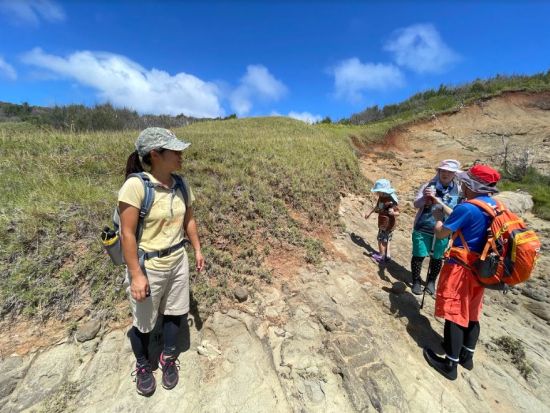 母島ハイキングツアー　小富士からの絶景と豊かな固有種のジャングルを歩く　初～中級者向けの南崎・小富士ルート＜5時間／小笠原諸島・母島発＞ 