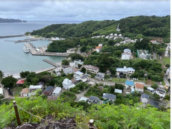 母島ウォーキングツアー　現地ガイドと行く！小剣先山の絶景＆集落散策ツアー＜1時間／父島からの日帰り参加OK／小笠原諸島・母島発＞