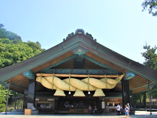 神話ナビゲーターがいざなう神がいた世界「出雲大社」 心優しき国づくりの神の知られざるアナザーストーリーに迫る＜出雲市／1~4名／2.5時間＞