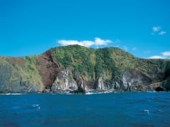 嵯峨島火山海食崖(三井楽町)