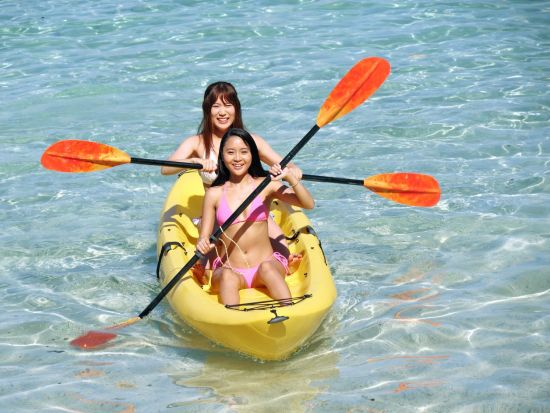 グアムオーシャンパーク✩プライベートビーチ入場利用　嬉しい昼食付き！選べる2～3種のマリンアクティビティ　SUP・カヤック・シュノーケル無料貸出＜送迎付＞
