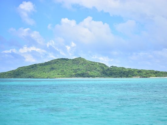 Japan_Okinawa_Miyakojima Island_Ogamijima_pixta_25202213_M