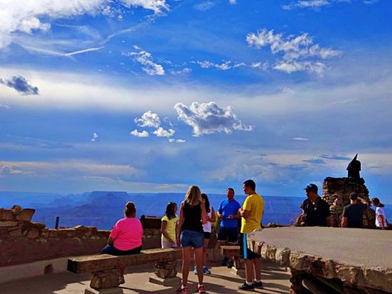 ラスベガス → セドナ 片道送迎サービス　世界遺産グランドキャニオン立ち寄りプランあり ＜日本語ドライバー＞