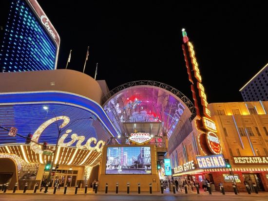 ラスベガス → セドナ 片道送迎サービス　世界遺産グランドキャニオン立ち寄りプランあり ＜日本語ドライバー＞