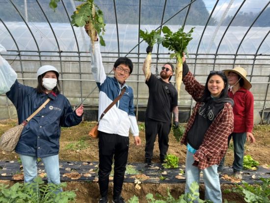 「Otsukai!」農家さんから具材を集めて津和野を味わうピザづくりツアー  電動アシスト付き自転車で食材調達＆クッキング体験＜5時間／津和野町＞