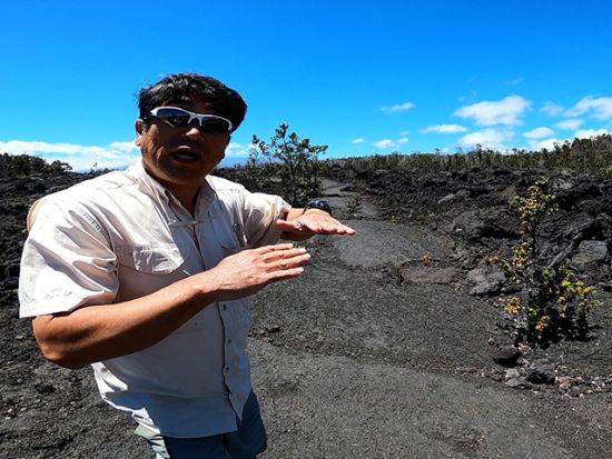貸切チャーター　名物ガイド和田タイチョーと行く！キラウエア・大自然の奇妙なオブジェ“溶岩樹”の森ハイキング＜1～12名／11時間／日本語ガイド／ハワイ島＞