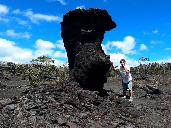 貸切チャーター　名物ガイド和田タイチョーと行く！キラウエア・大自然の奇妙なオブジェ“溶岩樹”の森ハイキング＜1～12名／11時間／日本語ガイド／ハワイ島＞