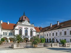 Hungary_Royal Palace of Godollo_pixta_83413807_M