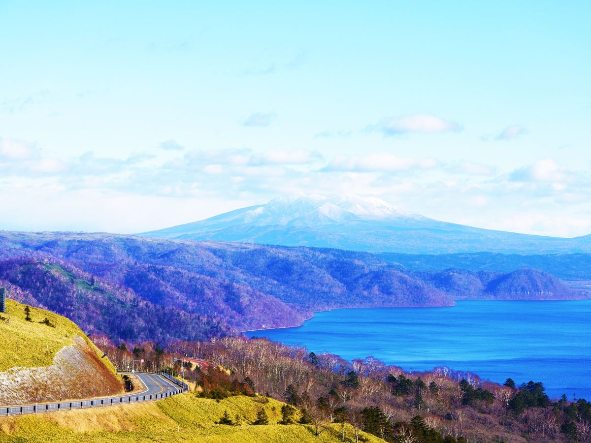 pixta_85026282_M