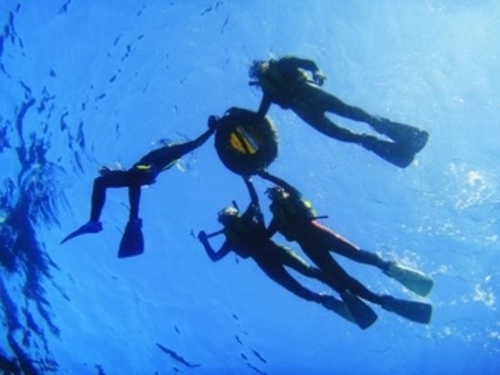 青の洞窟 シュノーケリング　少人数制でしっかりサポート！水中写真撮影＆無料プレゼント＜ビーチorボート／那覇市内ホテル無料送迎＞