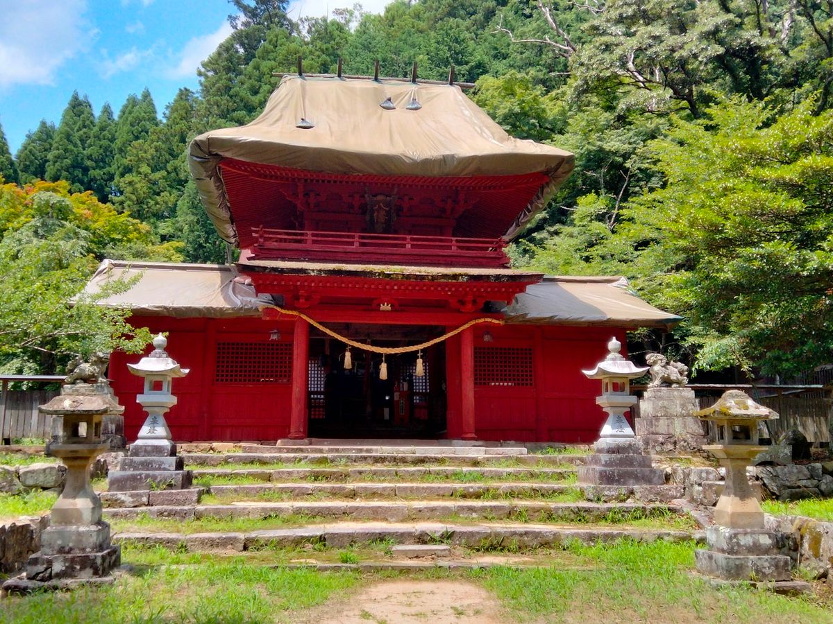 津和野町太鼓谷稲成神社 厄除開運 牛のキーホルダー 鈴付き&銀盃 津和野タクシー観光 祈願の旅 島根パワースポット・太皷谷稲成神社を
