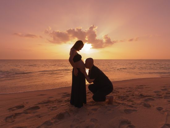 サンセットフォトツアー　与那覇前浜ビーチまたは長間浜　最適な時間帯でご案内する美しい夕日鑑賞＆現地在住カメラマンによる記念撮影＜1時間／宮古島＞