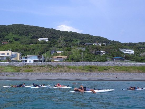 湘南・葉山 SUP体験 きれいな海でSUPデビューしよう＜2時間／1名～／葉山・秋谷＞byコア アウトフィッターズ
