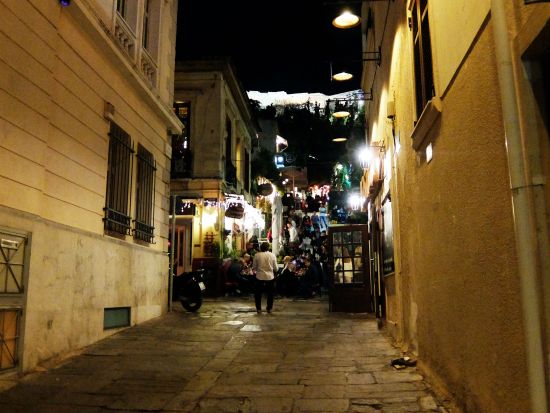 アテネナイトツアー  アクロポリスのライトアップとギリシア伝統料理のディナーショー＜5～10月／アテネ発＞