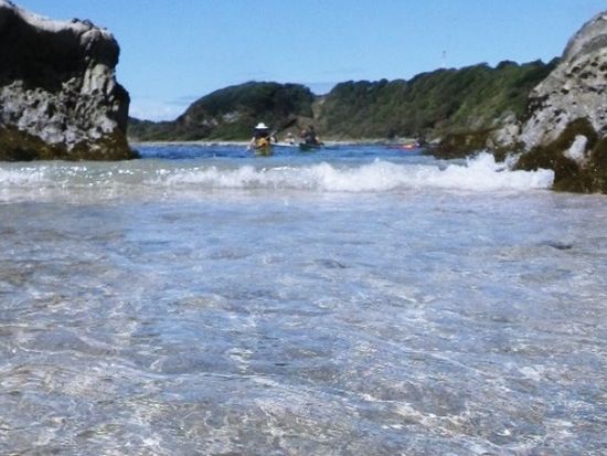 一人乗りシーカヤック体験 葉山・秋谷の海、風、空を体感しよう＜5時間半／1名～／葉山・秋谷＞byコア アウトフィッターズ