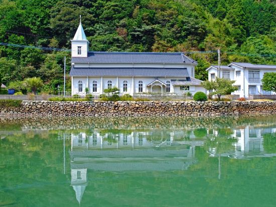 上五島貸切観光タクシー　奈良尾のあこう樹＋日島の石塔群＋中ノ浦教会＋頭ヶ島天主堂＋蛤浜＋鯛ノ浦教会＋青砂ヶ浦天主堂など ＜8時間／新上五島町＞ by若松タクシー