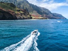 Na-Pali-Coast-Tour-on-the-Makana.-Max-12-passenger-image-1