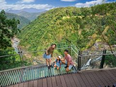 The Edge Lookout Barron Gorge family 3