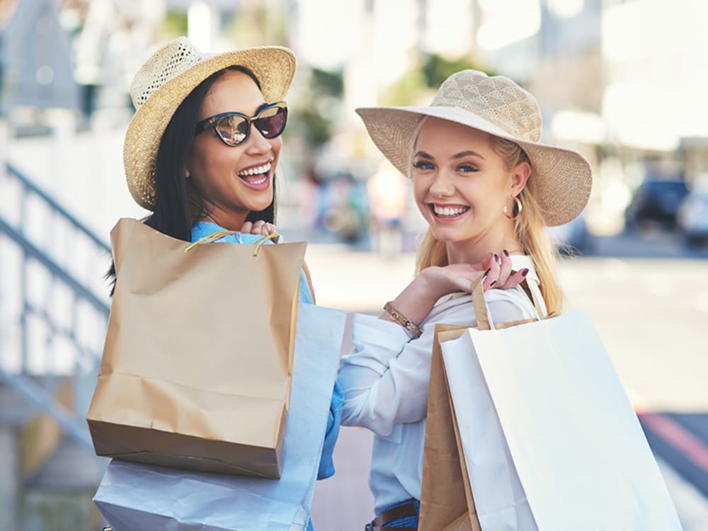 Woman About Town with HONOLULU Shops