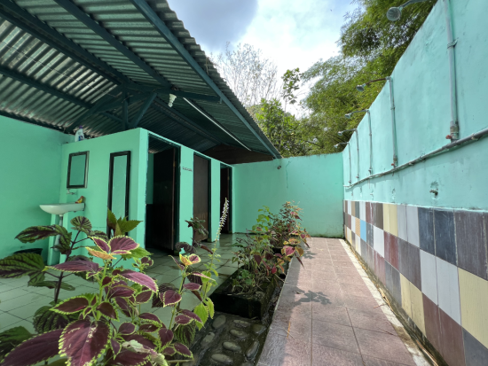 キウル川ラフティングツアー ゆるやかな川で楽しく川下り！＜昼食付／英語ガイド／コタキナバル発＞