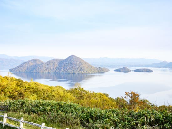 札幌発 登別＆洞爺湖 日帰りバスツアー 地獄谷＋洞爺湖＋昭和新山　4月～10月は支笏湖も訪問＜1名から催行／札幌市内発着＞