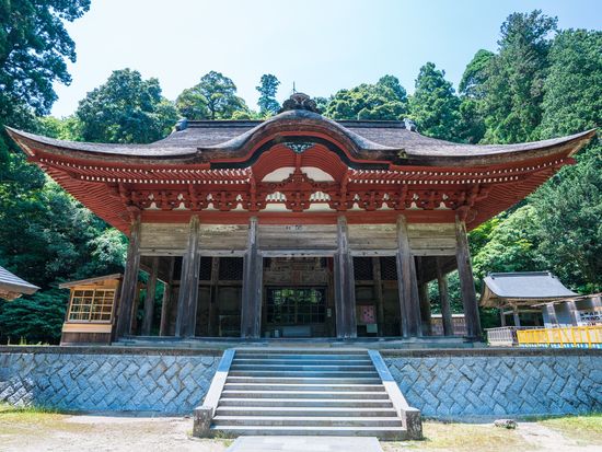 Japan_Shimane_Gakuenji_pixta_41403637_XL