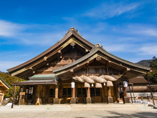 神話ナビゲーターがご案内！縁結びの聖地「出雲大社」＆神話の舞台を巡るウォーキングツアー＜日帰り／1～6名／出雲市＞