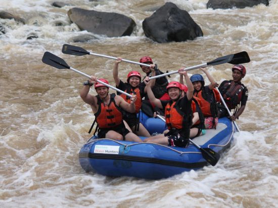パダス川ラフティングツアー 上級者向けの激流でエキサイティングな川下り！＜昼食付／英語ガイド／コタキナバル発＞