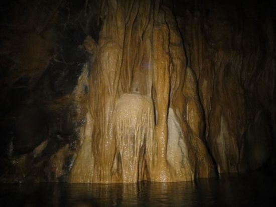 ファンダイビング　上級者の方にオススメ！辺戸岬コースまたはエモンズコース＜ボート／那覇市内ホテル無料送迎＞by オーシャンゲート